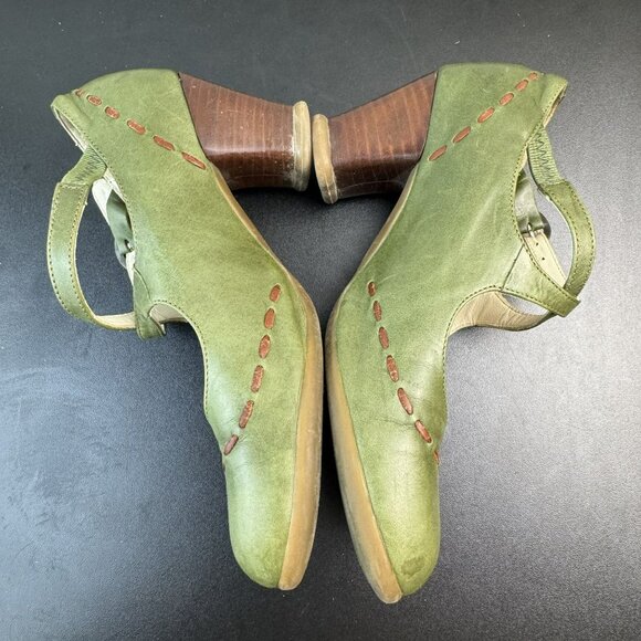 John Fluevog Operetta Malibran Olive Green Criss-Cross mary jane Heels 6.5 - Picture 7 of 10